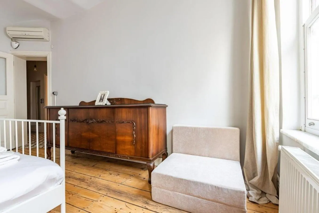 Bright Charming 2Bd15Bath Galatatower Home! #257 Istanbul Apartment