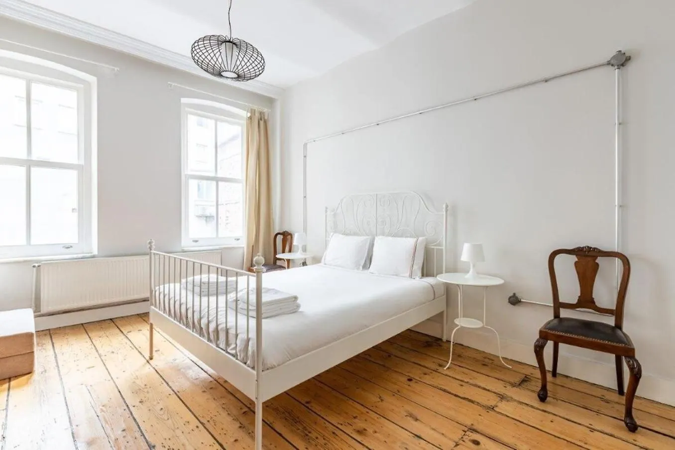 Bright Charming 2Bd15Bath Galatatower Home! #257 이스탄불